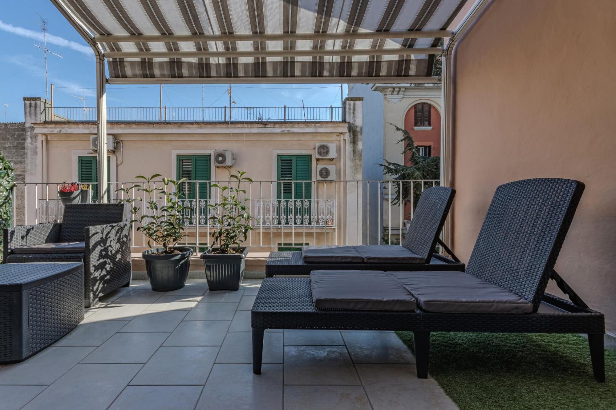 Apartmán Eritrean Terrace Bari Exteriér fotografie